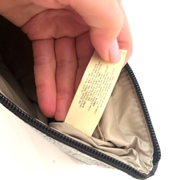 Kate Spade Metro Black Patent Hearts Pouch Clutch Makeup Bag Top Zip - Picture 5 of 7